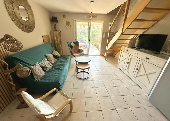 Pavillon 5 Pers Avec Terrasse, Piscine Et Parking Prive - Fr-1-781-94 Tatil Evi *