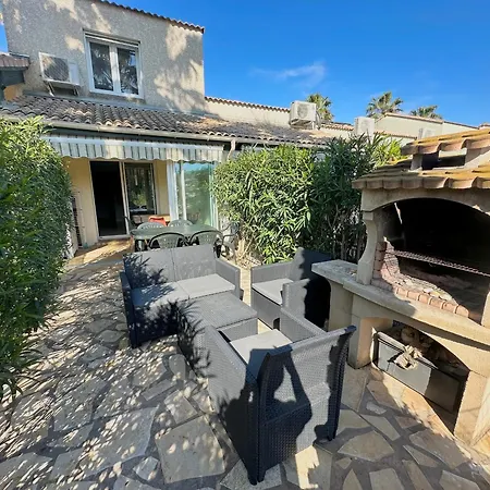 Pavillon 5 Pers Avec Terrasse, Piscine Et Parking Prive - Fr-1-781-94 * Valras-Plage