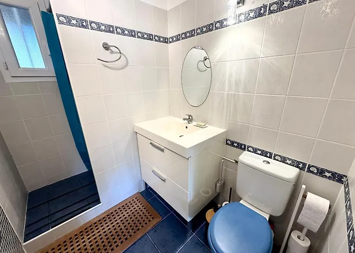 Pavillon 5 Pers Avec Terrasse, Piscine Et Parking Privé - Fr-1-781-94